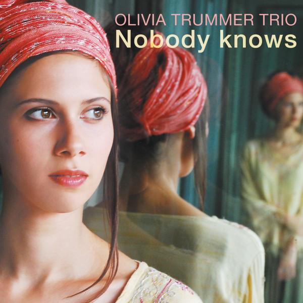 Olivia Trummer Trio