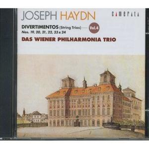 Haydn: Divertimentos Vol 4