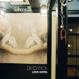 Decortica - Love Hotel '2010